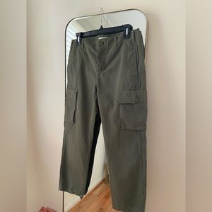 Frame - Relaxed Utility pants size 26 Excellent condition, hardly worn.